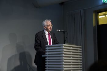 Opening speech by centre director Erik Oddvar Eriksen