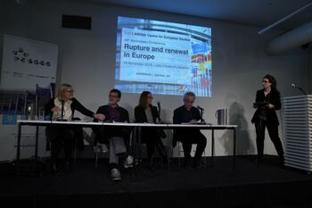 The first panel, entitled &#39;Populist opposition and the quest for reform&#39;, was chaired by ARENA senior researcher Asimina Michailidou. Panellists from left: Brigid Laffan, Hans-Jørg Trenz, Magdalena Gora and Christopher Lord
