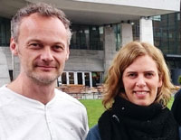 En mann og en kvinne utendørs: Jarle Trondal og Anne-Elizabeth Stie