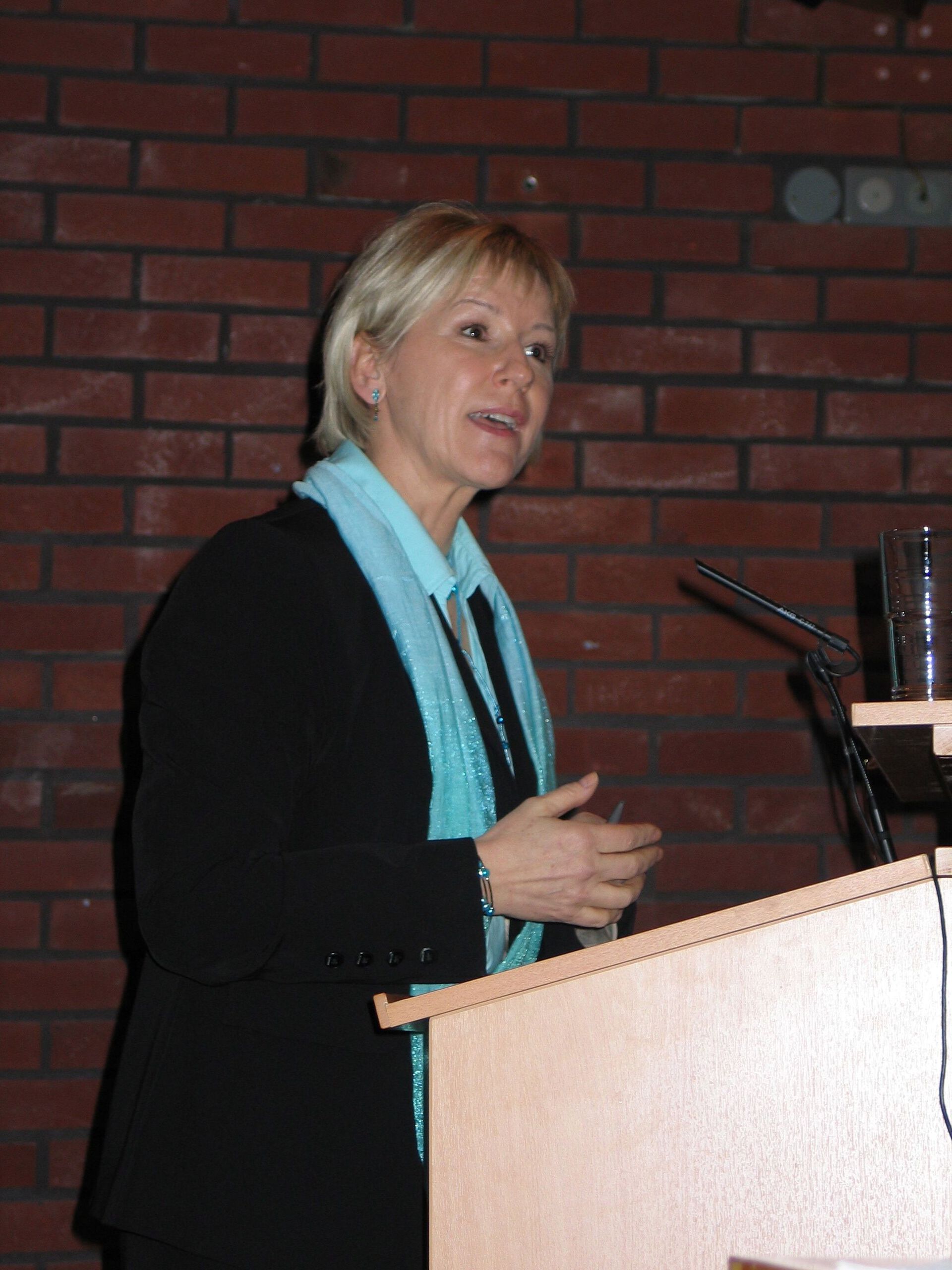 2005: Kommissær Margot Wallström