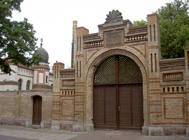 Picture of the synagoge in Halle, Germany