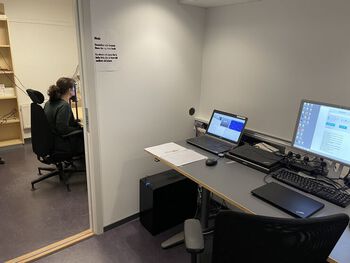Table ,Furniture ,Computer ,Personal computer ,Desk.